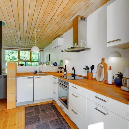 Nalin - 350m From The Sea In Lolland- Falster And Mon By Interhome